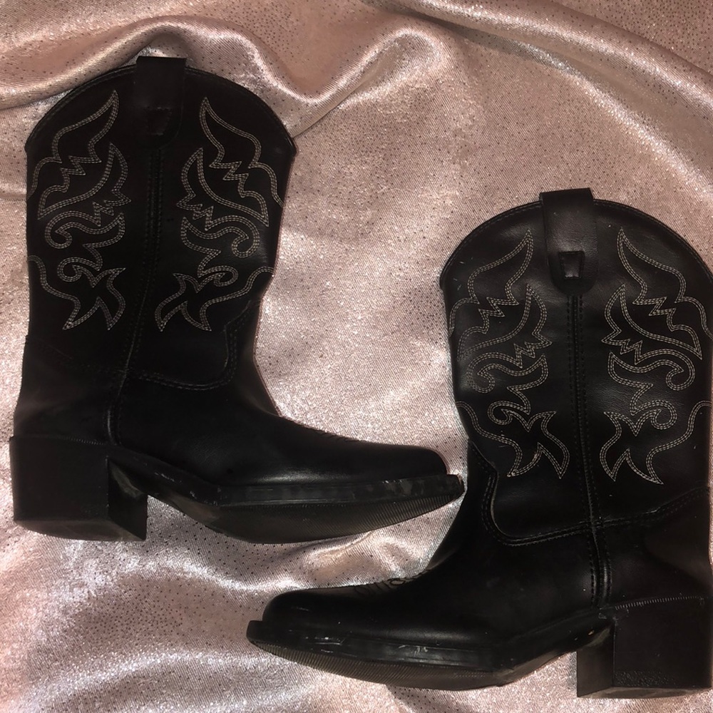 Kids cowboy boots
